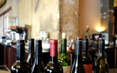12 Tipps, wie Ihre Weinprobe zu Hause ein Erfolg wird!